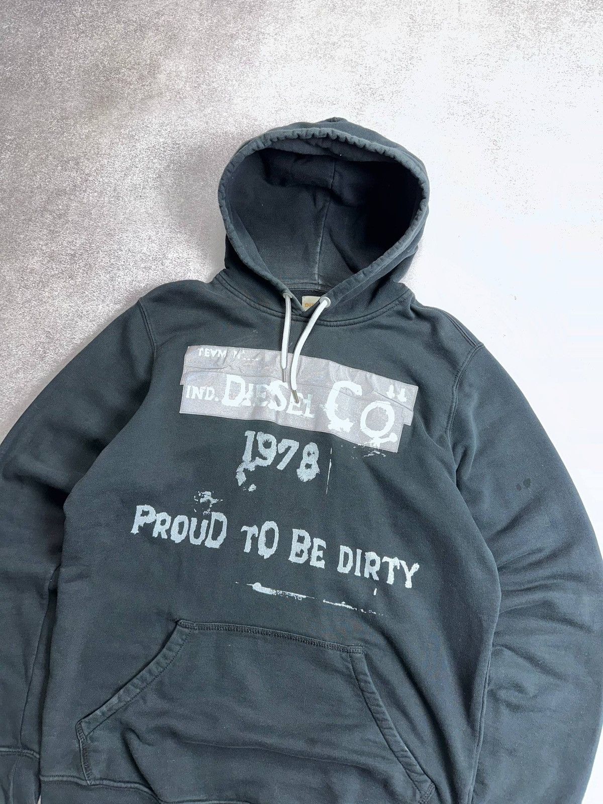 Diesel Vintage Diesel Reflective Logo Boxy Grunge Opium Hoodie L Size US L / EU 52-54 / 3 - 3 Thumbnail