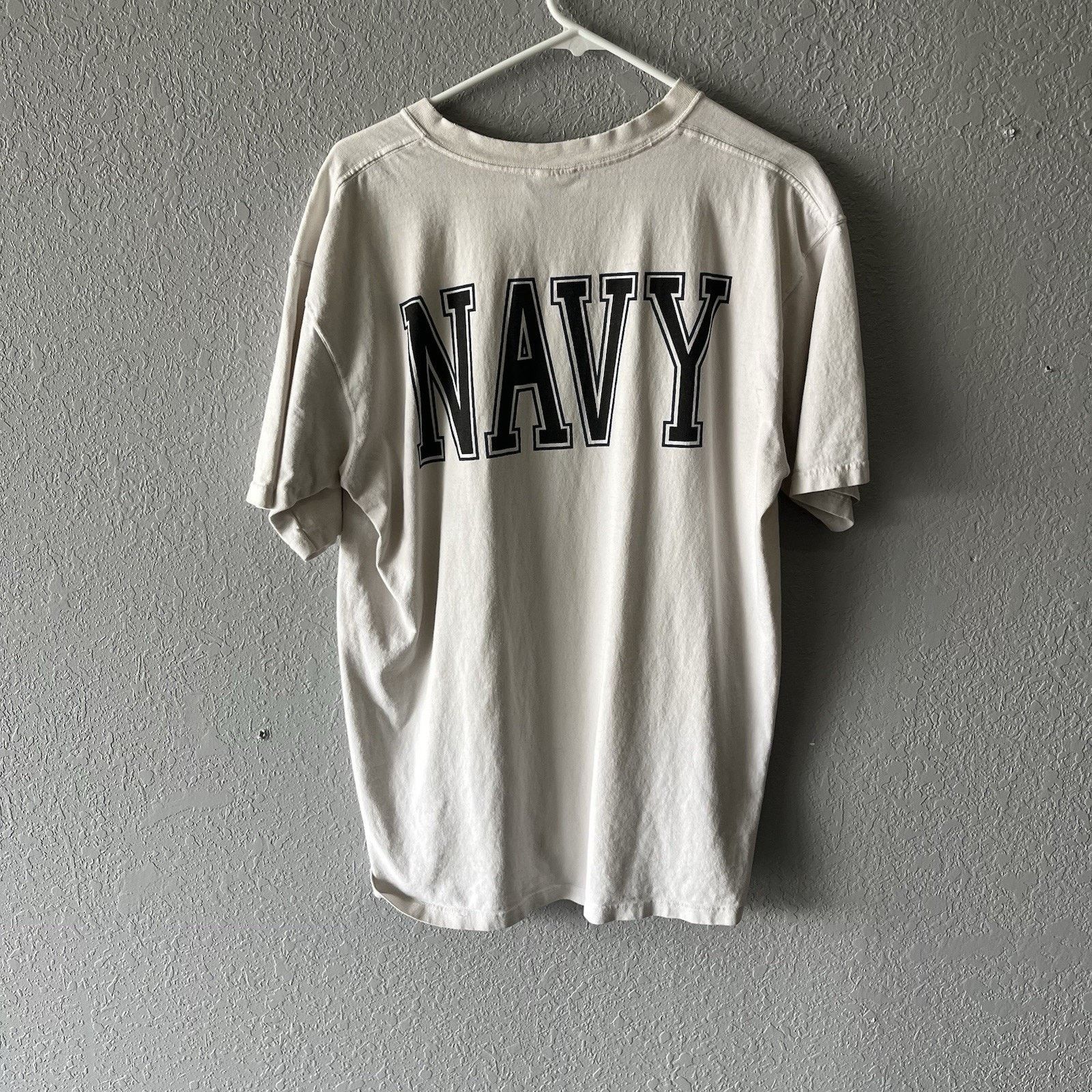 Vintage Vintage White United States Navy Tshirt Men’s Large Short Sl Size US L / EU 52-54 / 3 - 4 Thumbnail