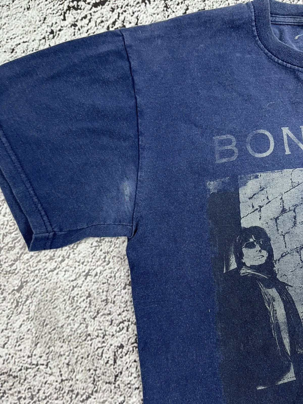 Band Tees Vintage 00s Bon Jovi 2011 big logo tour t shirt streetwear M Size US M / EU 48-50 / 2 - 4 Thumbnail