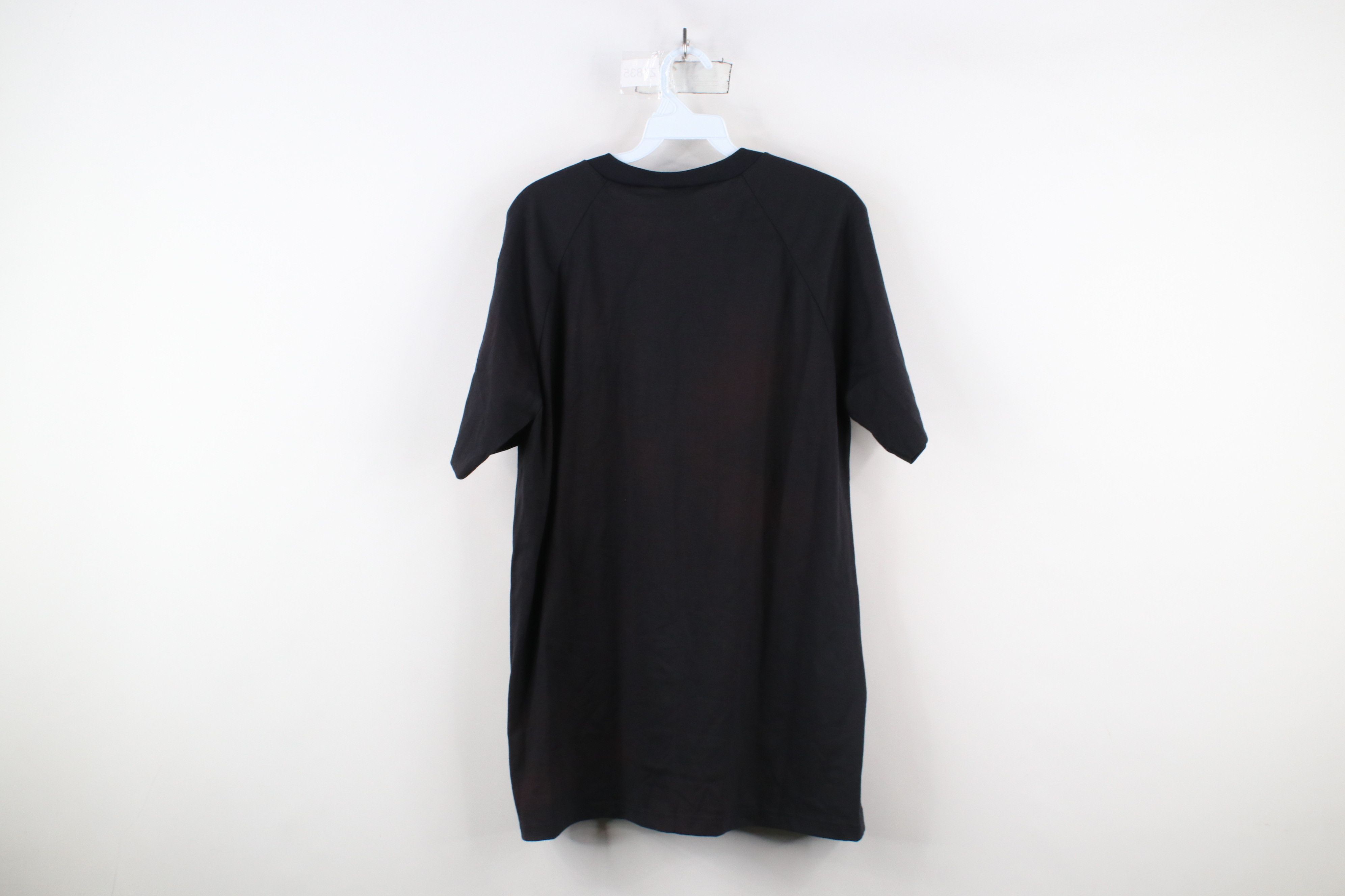 Vintage Vintage 90s Streetwear Faded Blank Henley T-Shirt Black USA Size US L / EU 52-54 / 3 - 11 Thumbnail