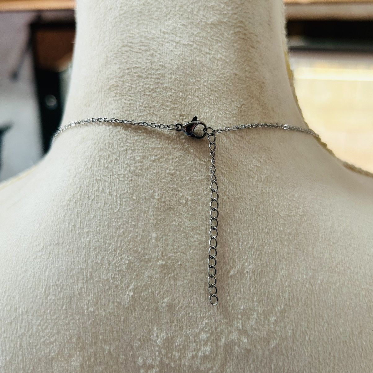 Handmade Handcrafted vintage aluminum filigree silver cross necklace Size ONE SIZE - 4 Thumbnail