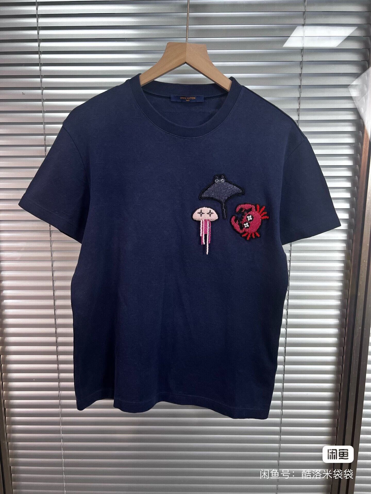 Louis Vuitton blue short-sleeve t-shirt with animal print Size US XS / EU 42 / 0 - 1 Preview