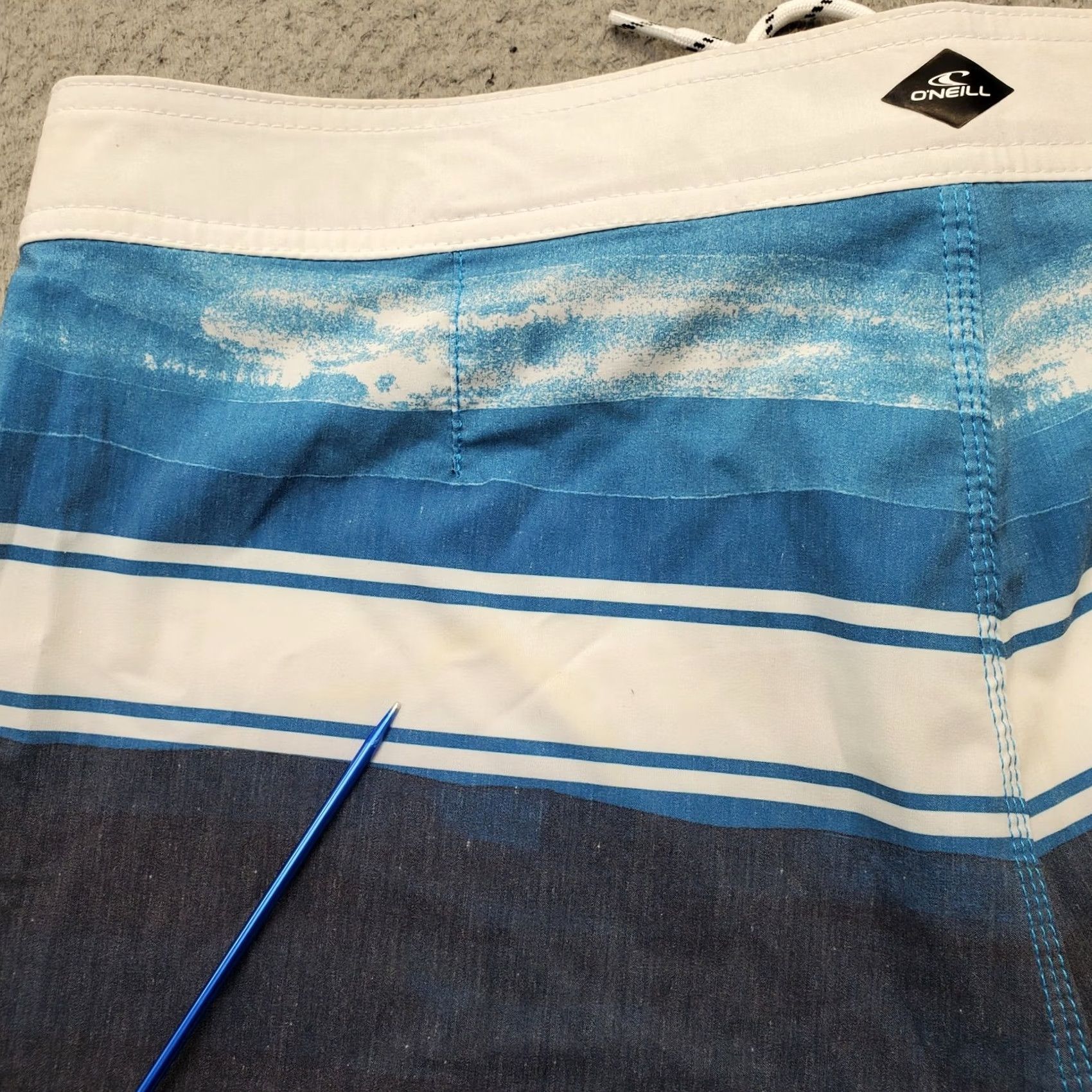 O'Neill O'Neill Board Shorts Mens 34 Multi Striped Surf Surfing Water Polo Drawstring Size US S / EU 44-46 / 1 - 7 Thumbnail