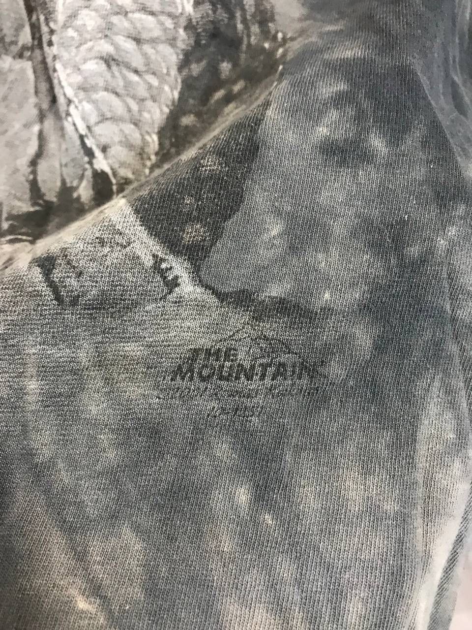 The Mountain Dragon the mountain 2001 vintage overprinted tee Size US M / EU 48-50 / 2 - 4 Thumbnail