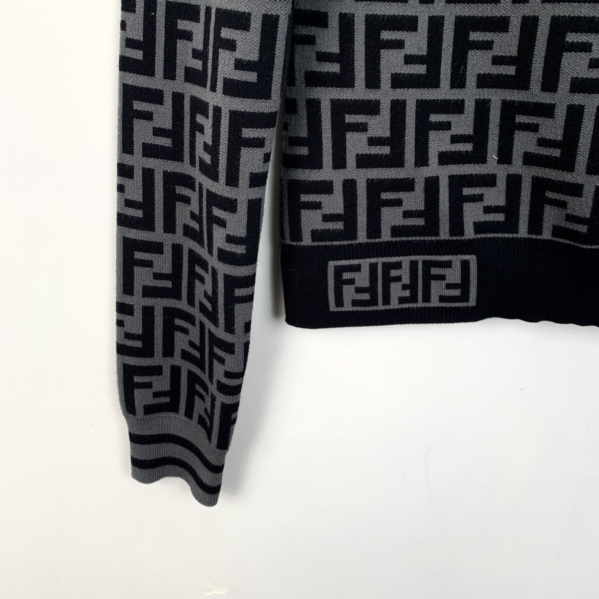 Fendi Fendi All Over Logo Printed Long Sleeve Knitwear K26WX Size XS / US 0-2 / IT 36-38 - 4 Thumbnail