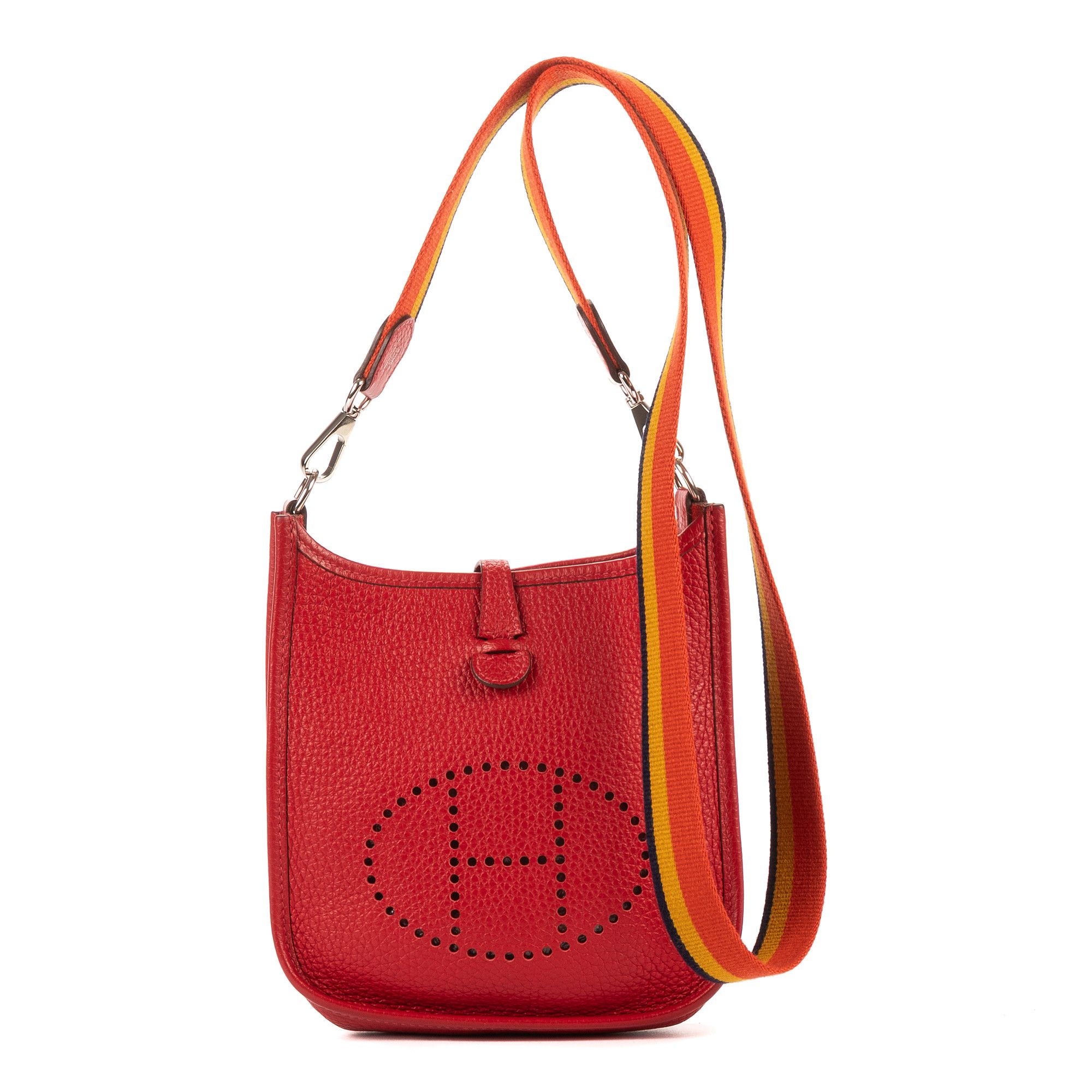 Evelyne Mini