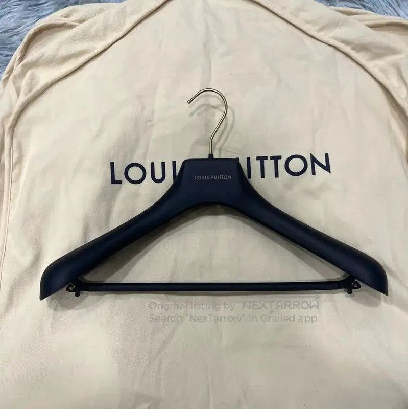 Louis Vuitton Louis Vuitton Short. Size US S / EU 44-46 / 1 - 7 Thumbnail