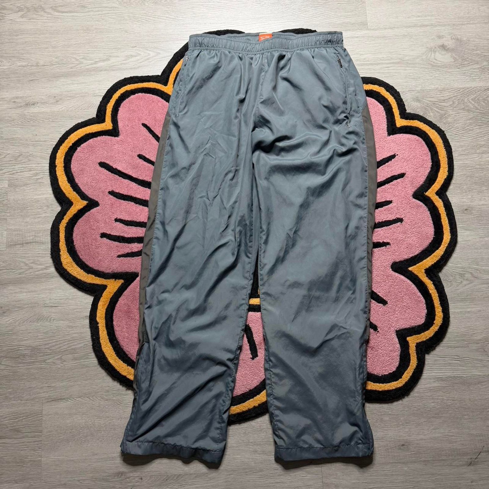 Nike x Corteiz NRG pants Gully Gray Sサイズ Corteiz × Nike Nike x Corteiz NRG Pant Gully Grey - Size S | Grailed