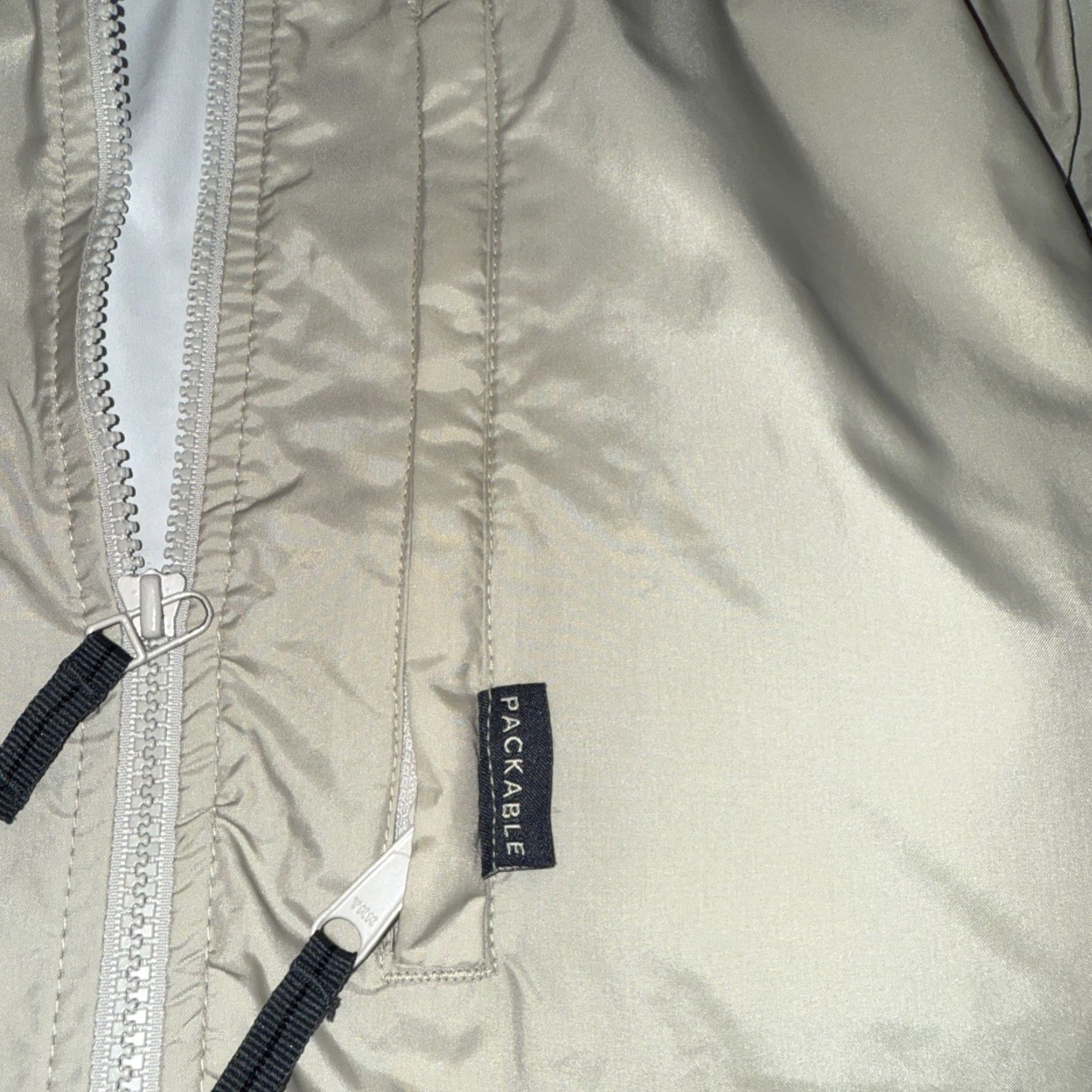 Rains Columbia Jacket Men’s M Nylon Lightweight Outdoor Hiking Windbreaker Zip Pockets Packable Dark Blue Gray Tan Logo Size US M / EU 48-50 / 2 - 5 Thumbnail