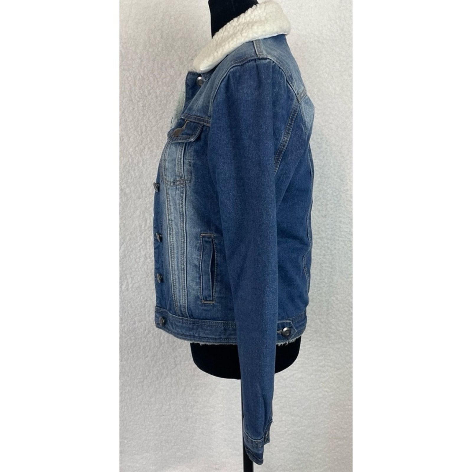 Boohoo BOOHOO • Blue/White Denim Sherpa-Lined Collared Jacket Size XS / US 0-2 / IT 36-38 - 6 Thumbnail