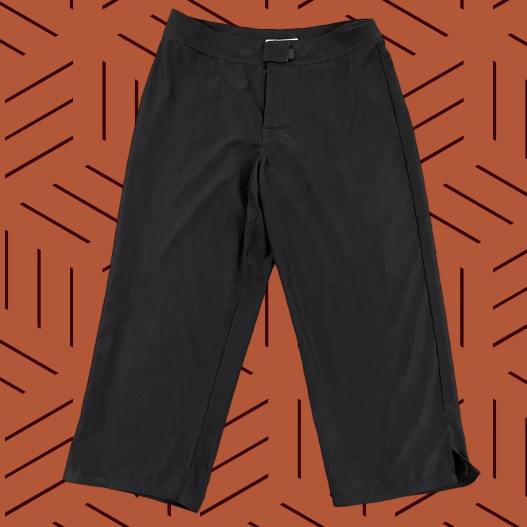 Patagonia Patagonia Pataloha Pants Women Sz 10 W30 L23 Black Hiking Capri Casual Outdoors Size 32" / US 10 / IT 46 - 1 Thumbnail