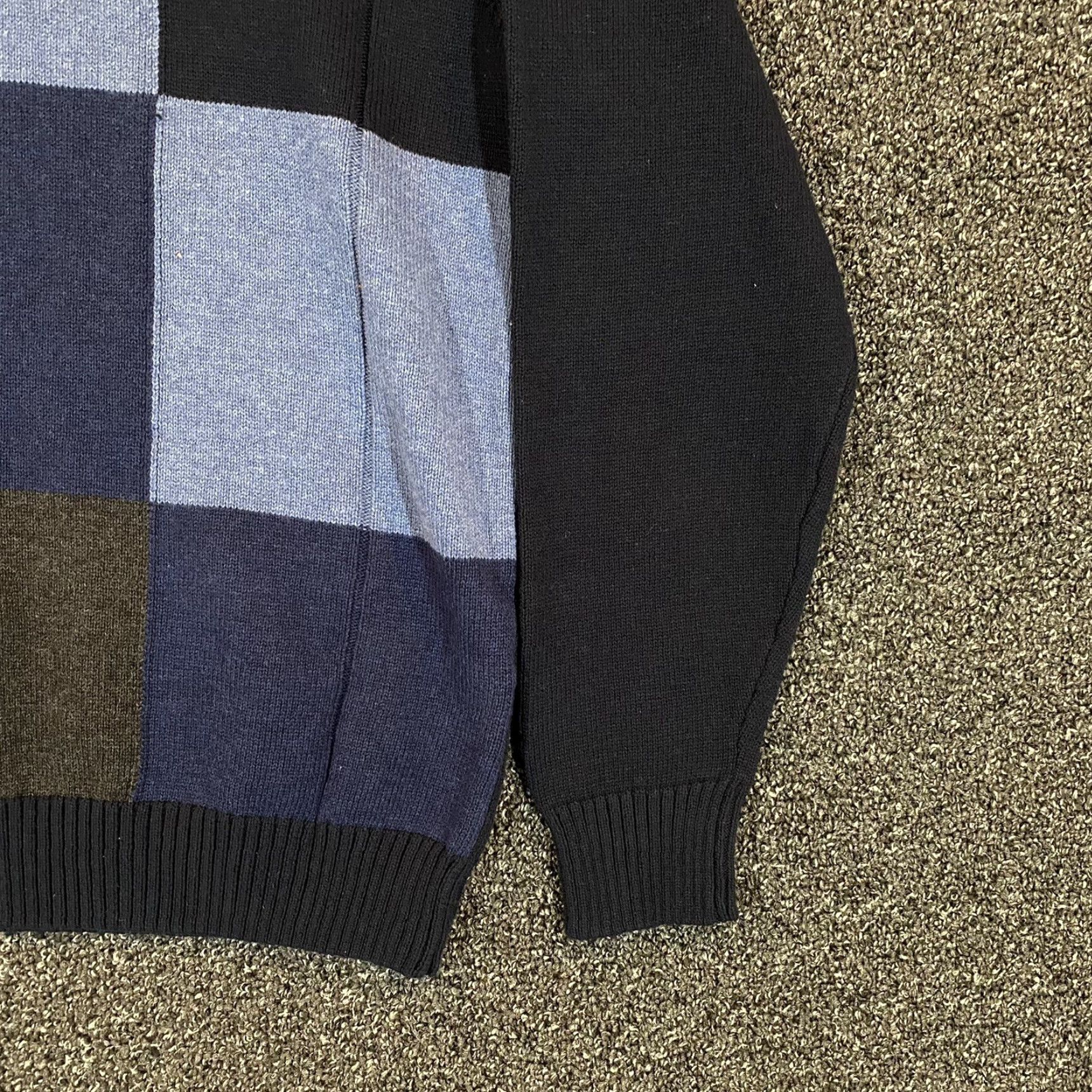 Vintage Tricots St Raphael Sweater Mens Large Navy Blue Plaid Long Sleeve Crewneck Pullover Knit Casual Winter Regular Mens Size US L / EU 52-54 / 3 - 5 Thumbnail