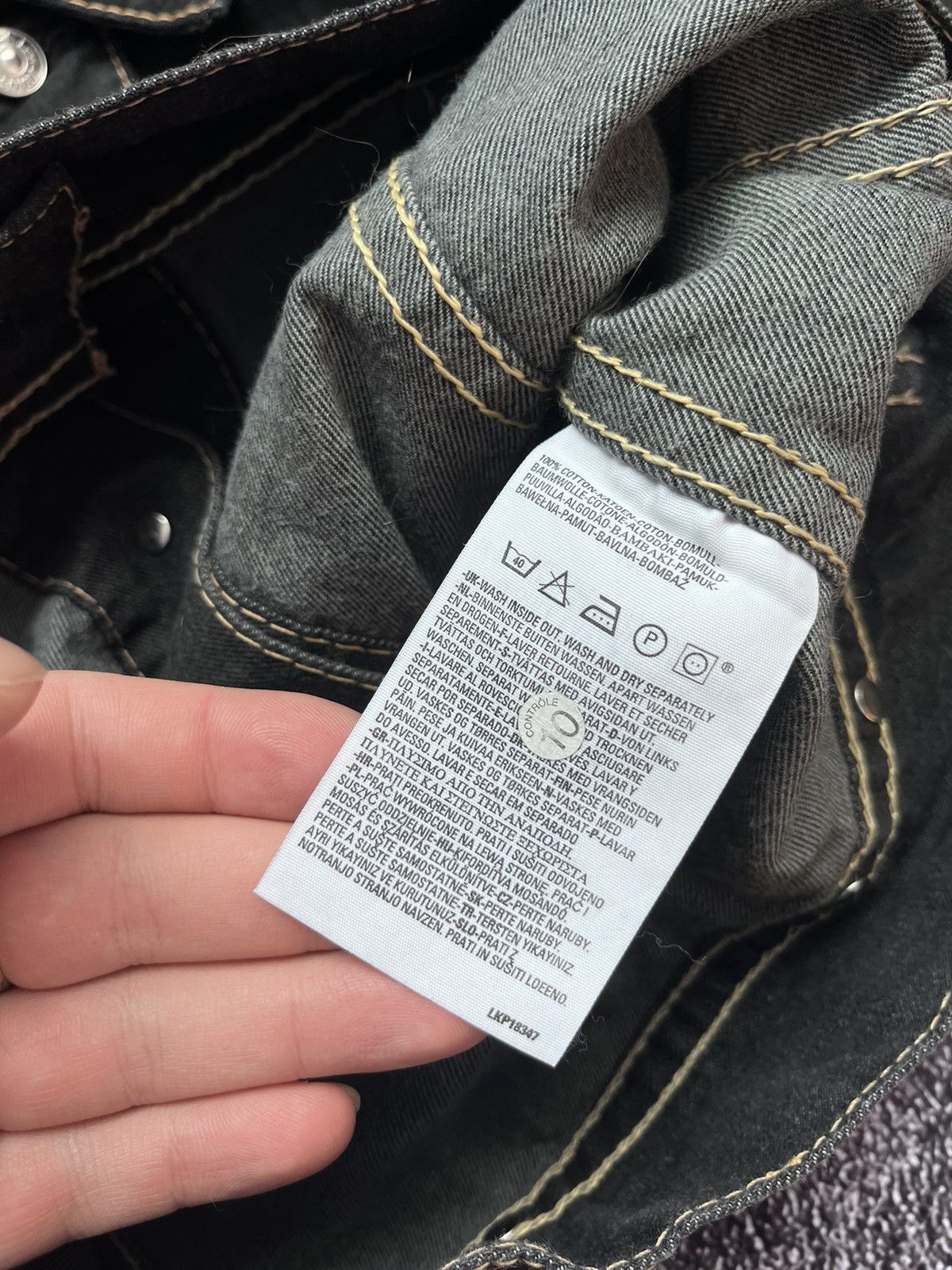 Levi's VINTAGE LEVIS DENIM TRUCKER JACKET 70921 Size S / US 4 / IT 40 - 6 Thumbnail