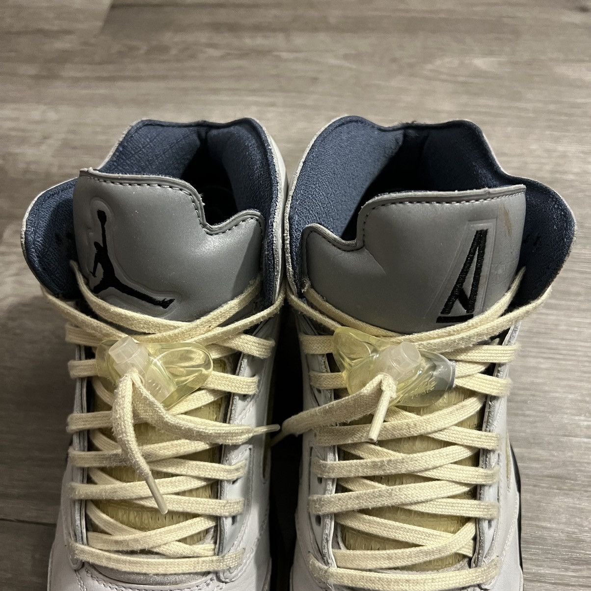 Nike A Ma Maniere Nike Air Jordan 5 Retro Dawn Size US 9.5 / EU 42-43 - 5 Thumbnail