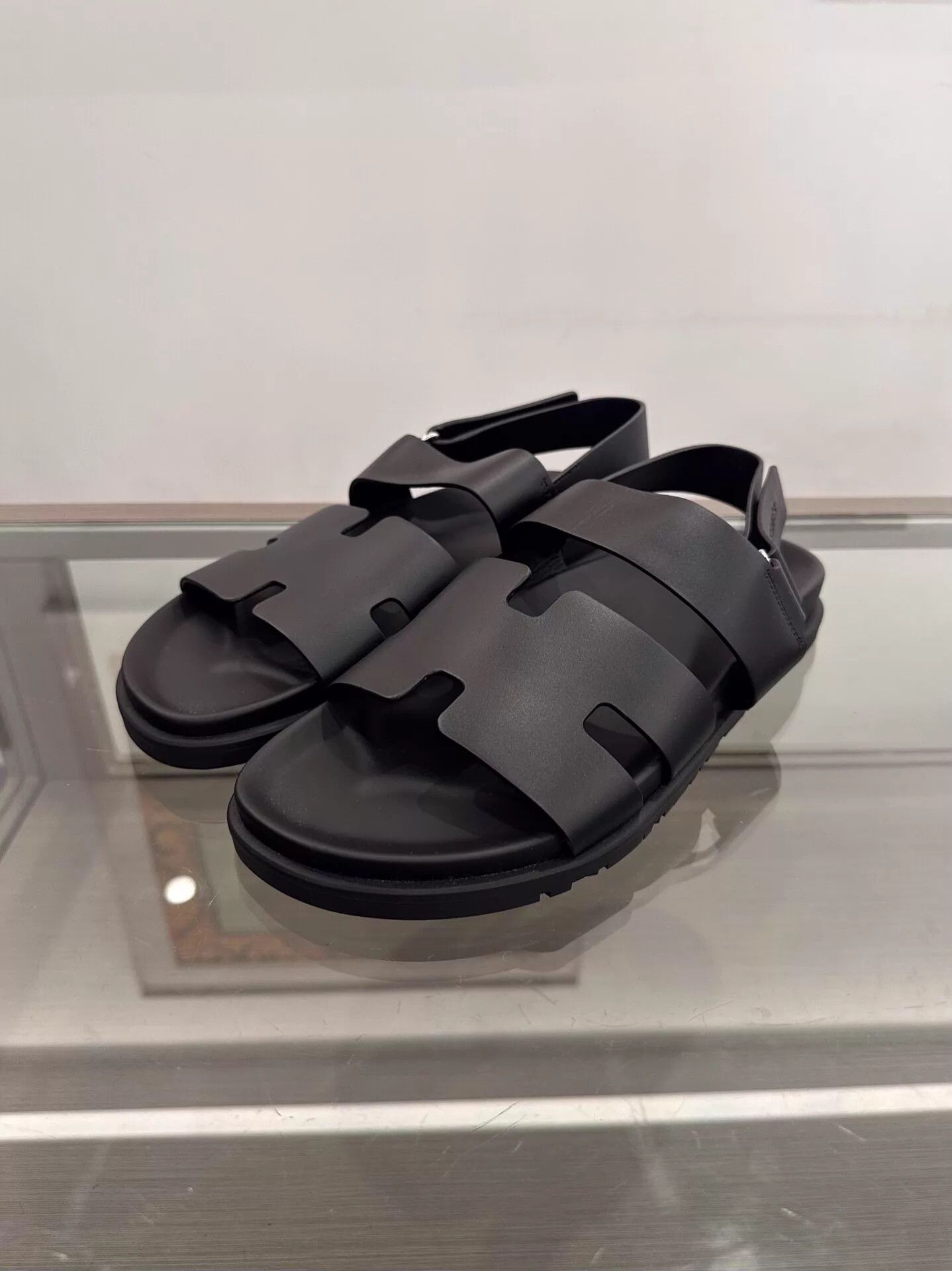 Hermes Hermes Genius H Logo Black Tech Beach Sandal 40.5 Size US 7.5 / EU 40-41 - 1 Thumbnail
