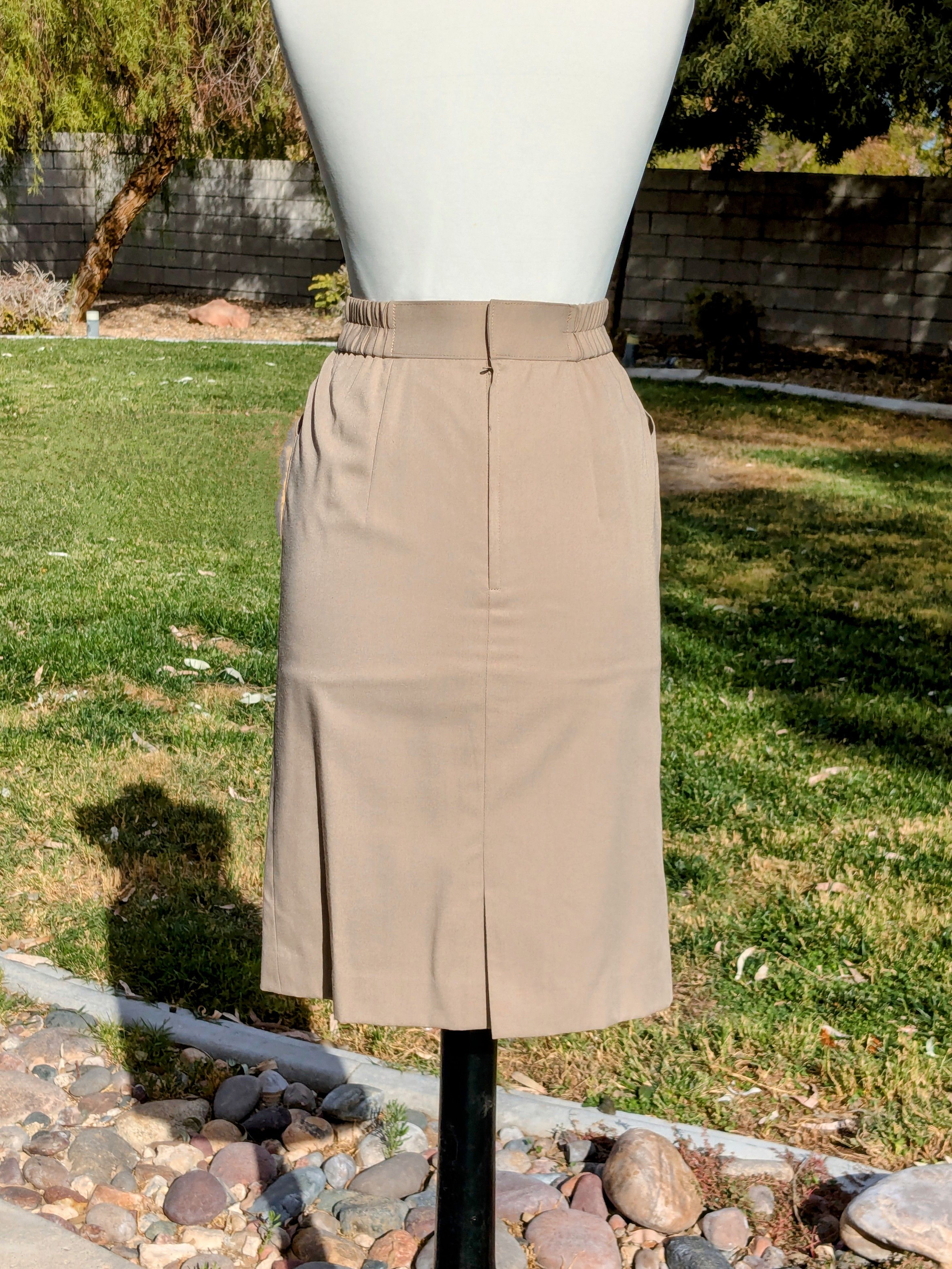 Vintage Vintage Japanese Beige Polyester Rayon Retro Midi Skirt EUC Size 26" / US 2 / IT 38 - 4 Thumbnail