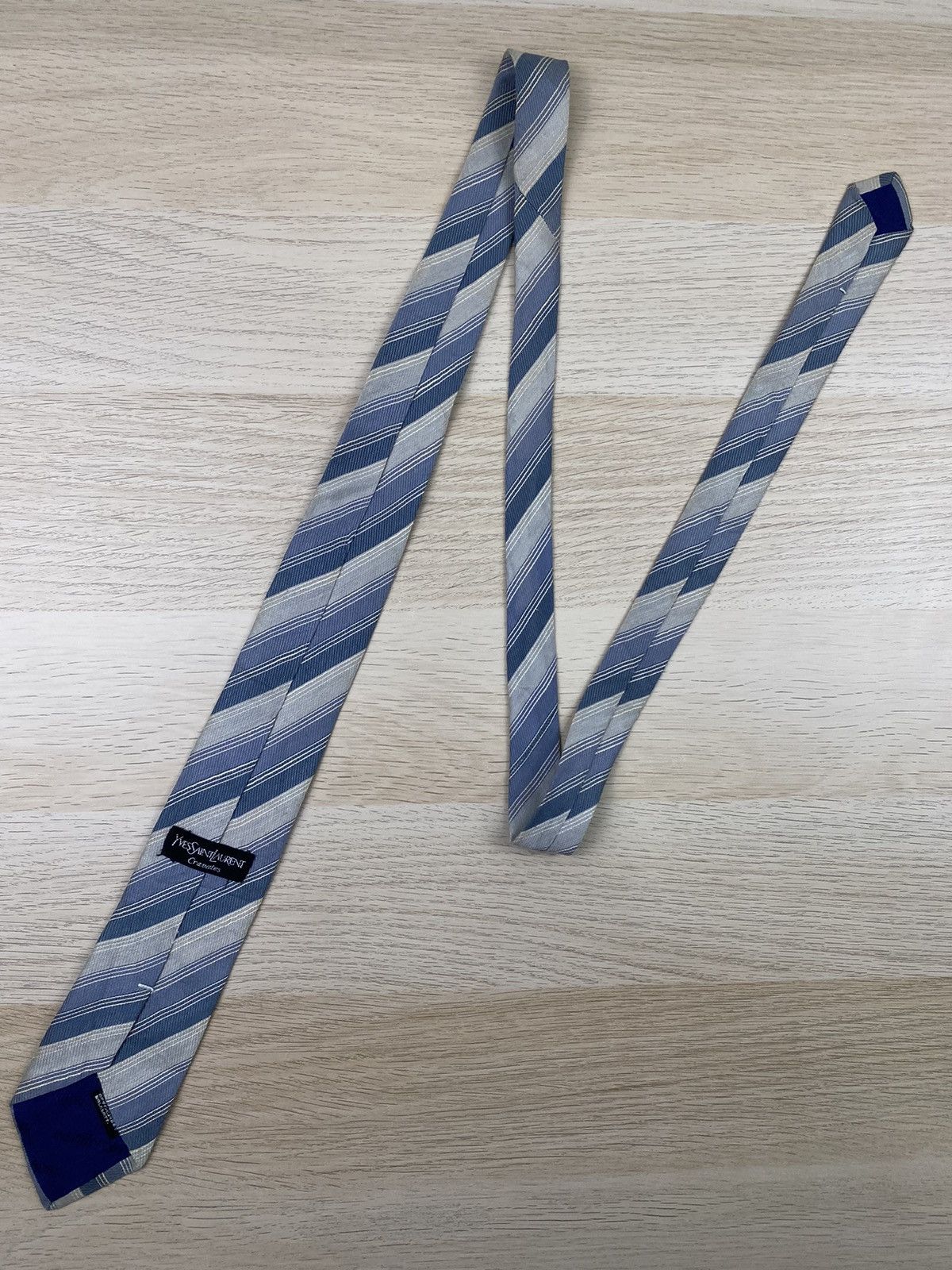 Vintage Yves Saint Laurent Silk Tie T68 Size ONE SIZE - 3 Thumbnail