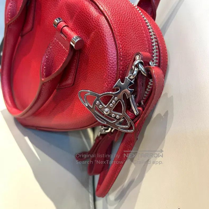 Vivienne Westwood Vivienne Westwood size OS Saturn cylindrical bag Size ONE SIZE - 1 Thumbnail