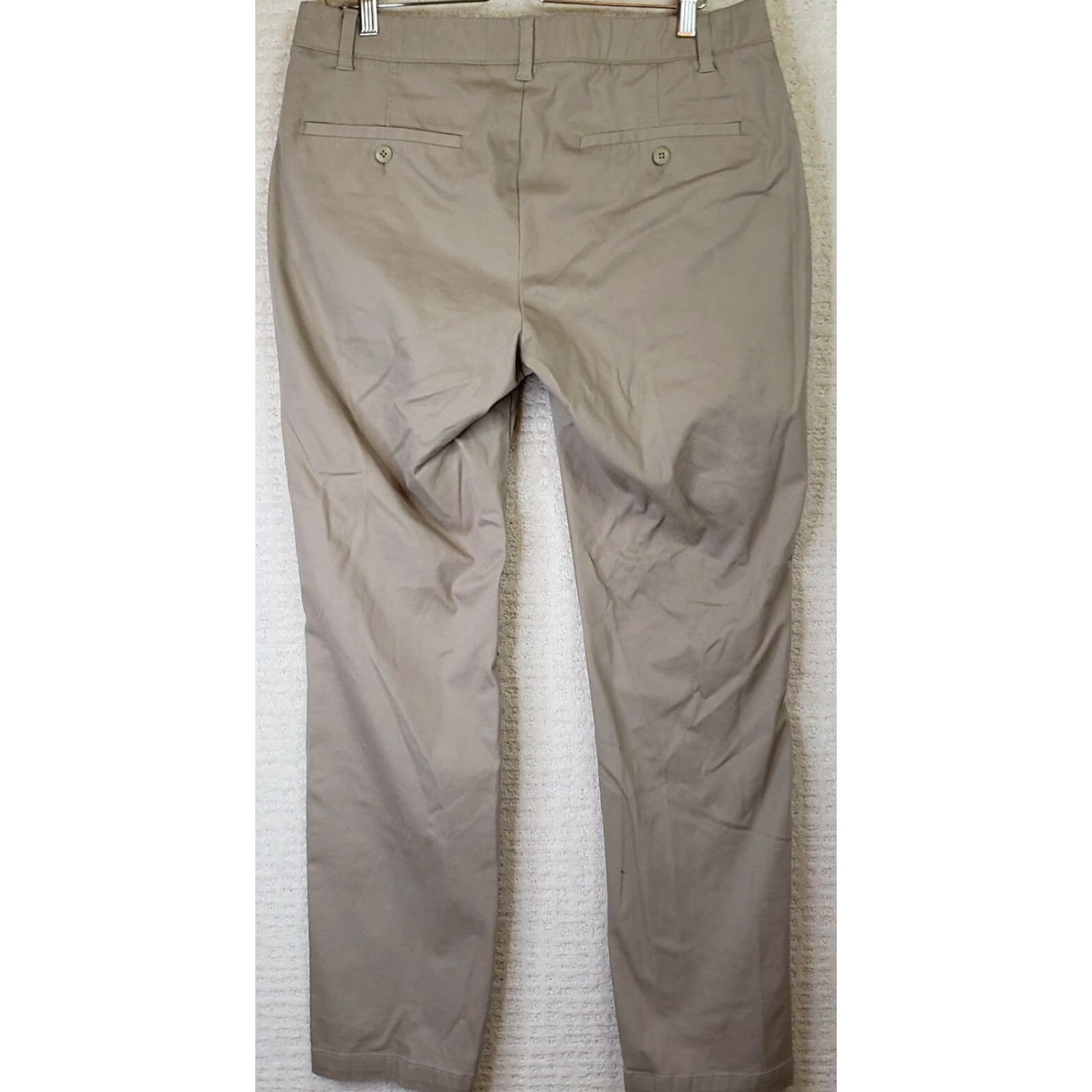 Under Armour Under Armour Chino Pants Men's Size 36 Regular Beige Stretch Golf Pants Straight Leg Slip Pocket UA Embroidered 34" Inseam Golf Theme Size US 36 / EU 52 - 7 Thumbnail