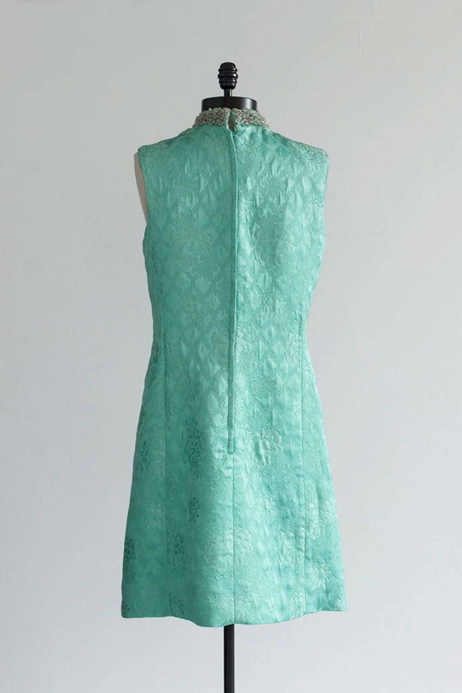 Vintage Vintage Beaded Cocktail Dress - Turquoise Silk Dress Size M / US 6-8 / IT 42-44 - 5 Thumbnail