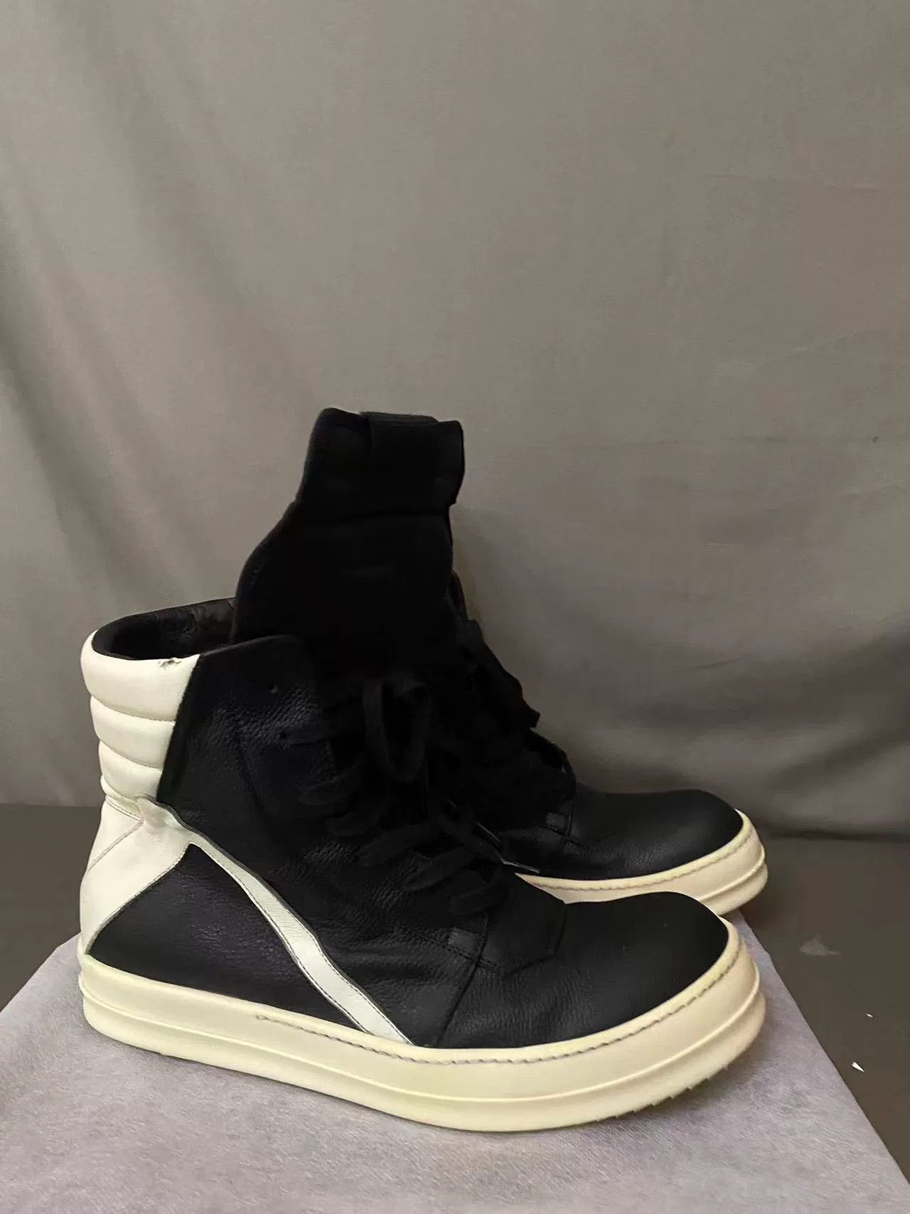 Rick Owens Rick Owens Black Leather Sneakers Size US 10.5 / EU 43-44 - 1 Thumbnail