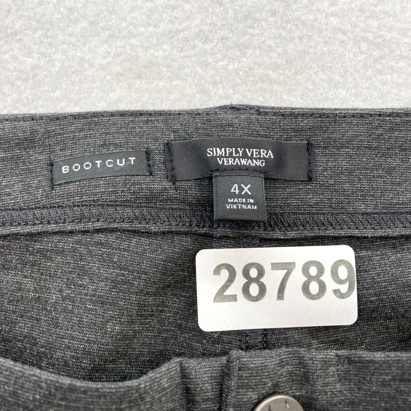 Vintage Simply Vera Vera Wang Bootcut Pants Women's Plus 4X Dark Gray Stretch High Rise Bootcut Pants 4X Womens Gray Stretch High Rise Size 40" / US 18 - 5 Thumbnail