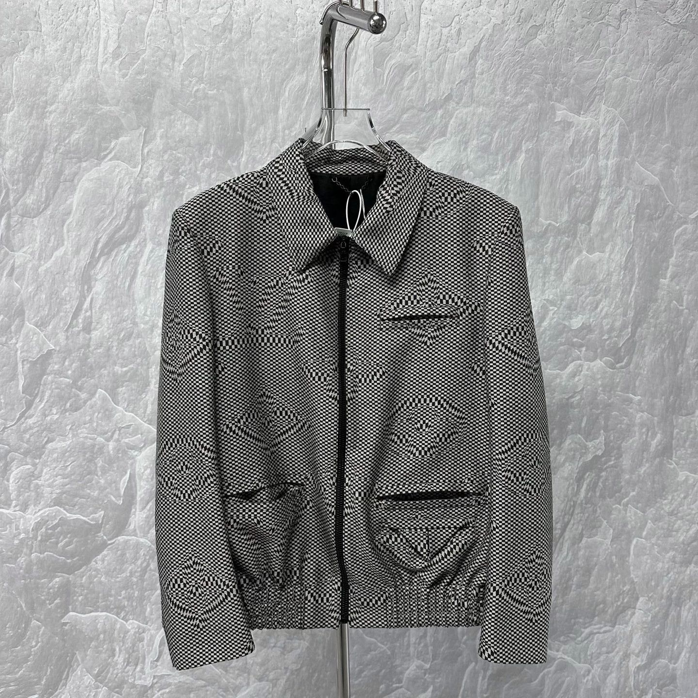 Louis Vuitton louis vuitton lv mosaic zip jacket size 52 Size US L / EU 52-54 / 3 - 1 Thumbnail