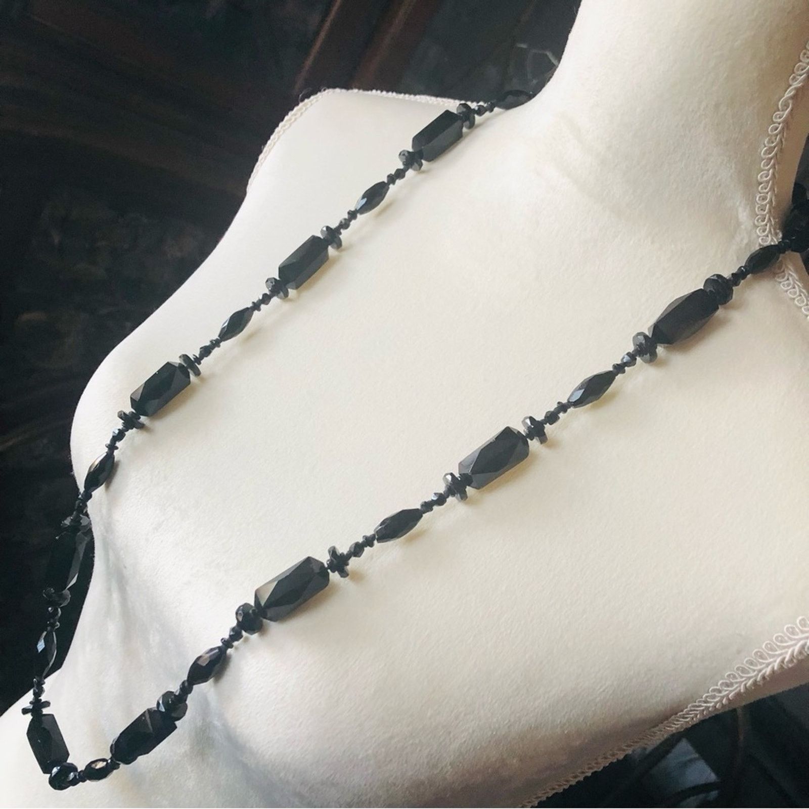 Vintage Vintage 80s faceted black heavy glass stone necklace Size ONE SIZE - 3 Thumbnail