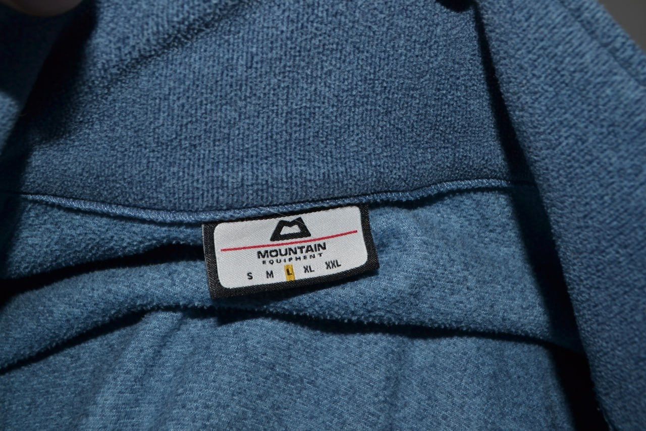 Equipment × Mountain Hardwear Mountain equipment Vintage Fleece Jacket Size L Size US L / EU 52-54 / 3 - 7 Thumbnail