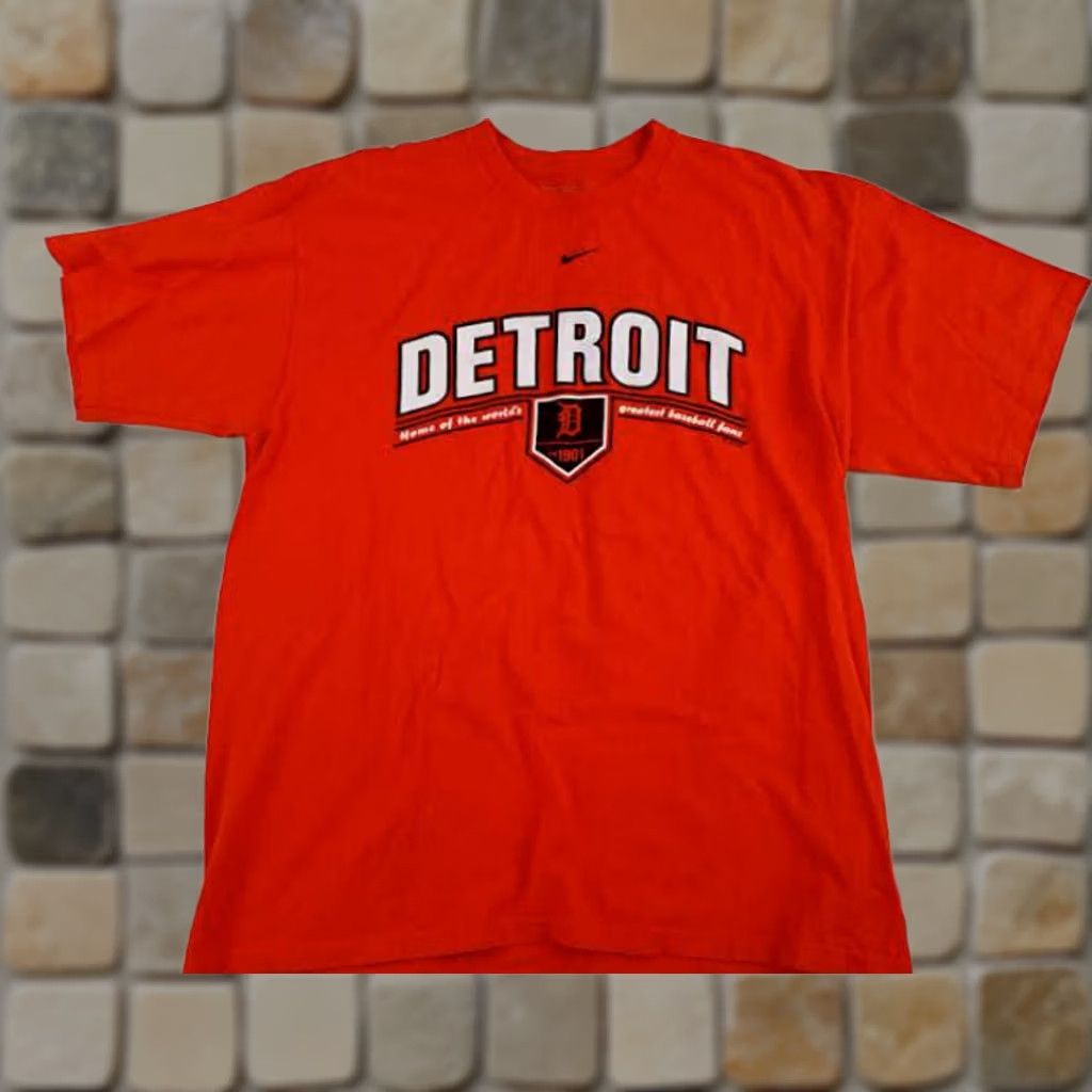 Nike VINTAGE Detroit Tigers Nike T-Shirt Large Orange Men Short Sleeve L Sports Mens Size US L / EU 52-54 / 3 - 1 Thumbnail