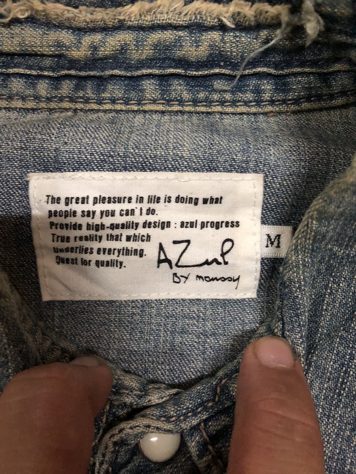 Japanese Brand × MOUSSY Moussy Distressed Denim Shirt Size US S / EU 44-46 / 1 - 3 Thumbnail