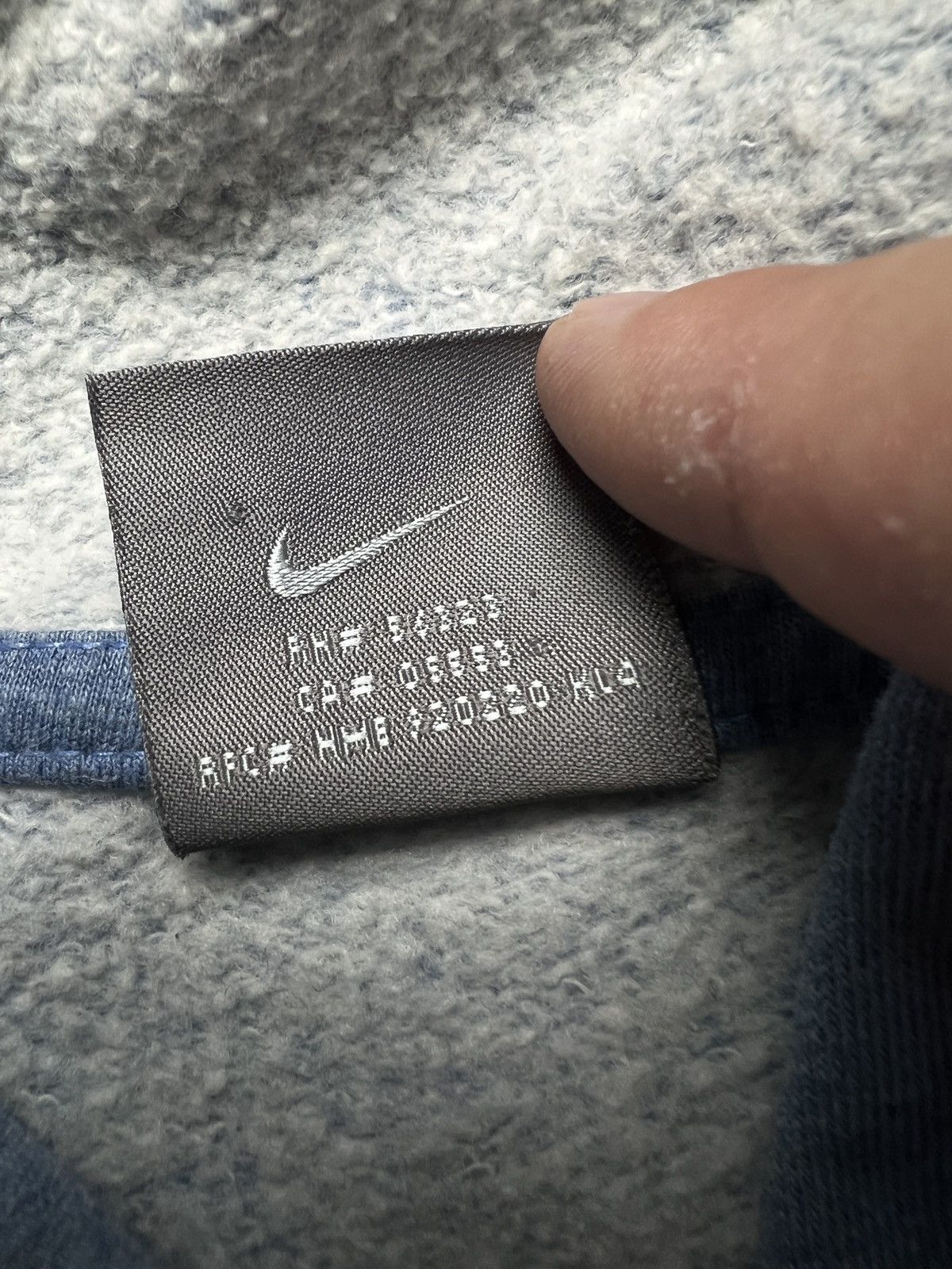 Nike Hoodie Nike Vintage center logo swoosh hype fit Travis Style Size US S / EU 44-46 / 1 - 9 Thumbnail