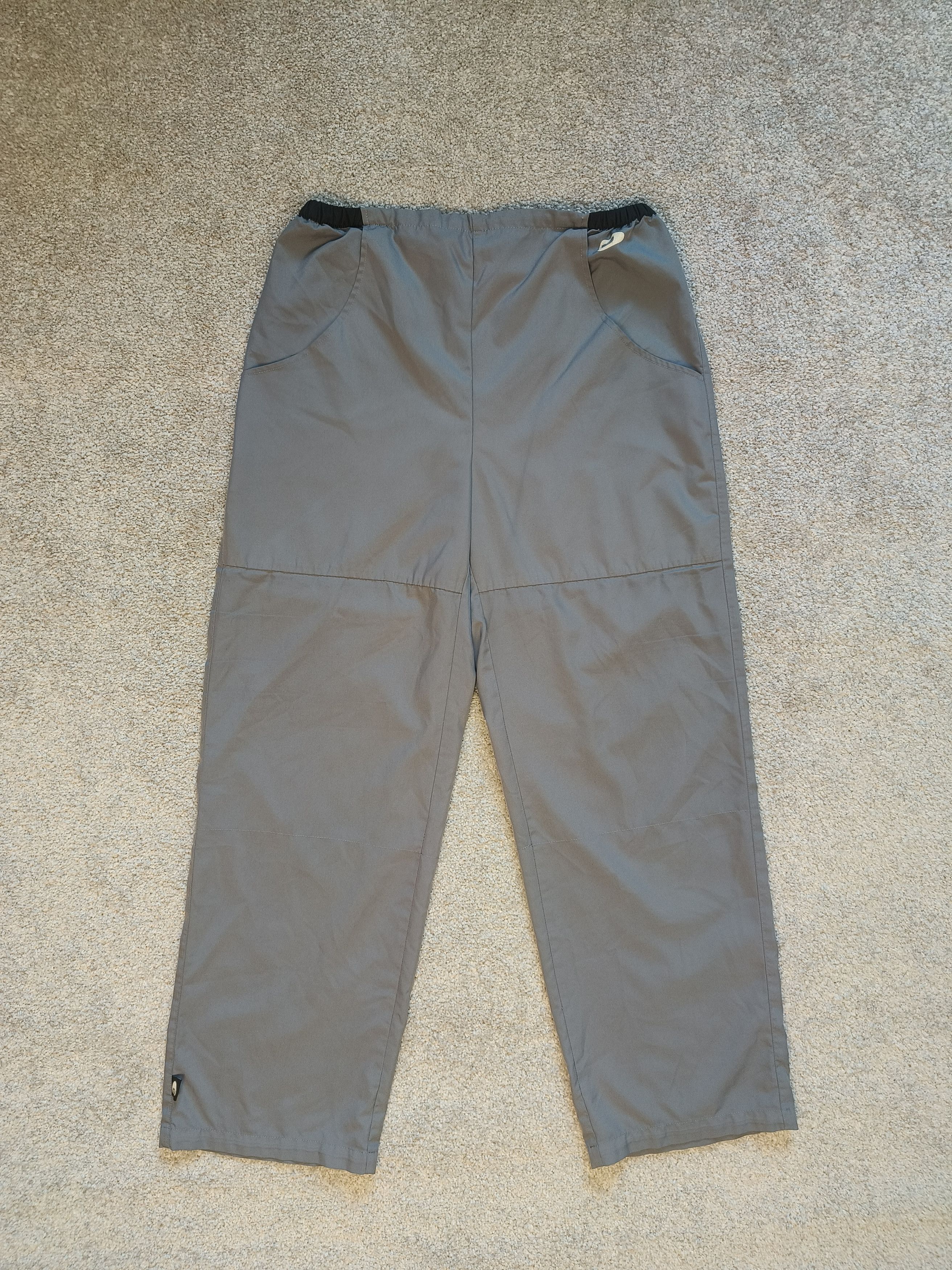 Nike × Vintage Nike Vintage Wide Legged Pants Size US 29 - 1 Thumbnail