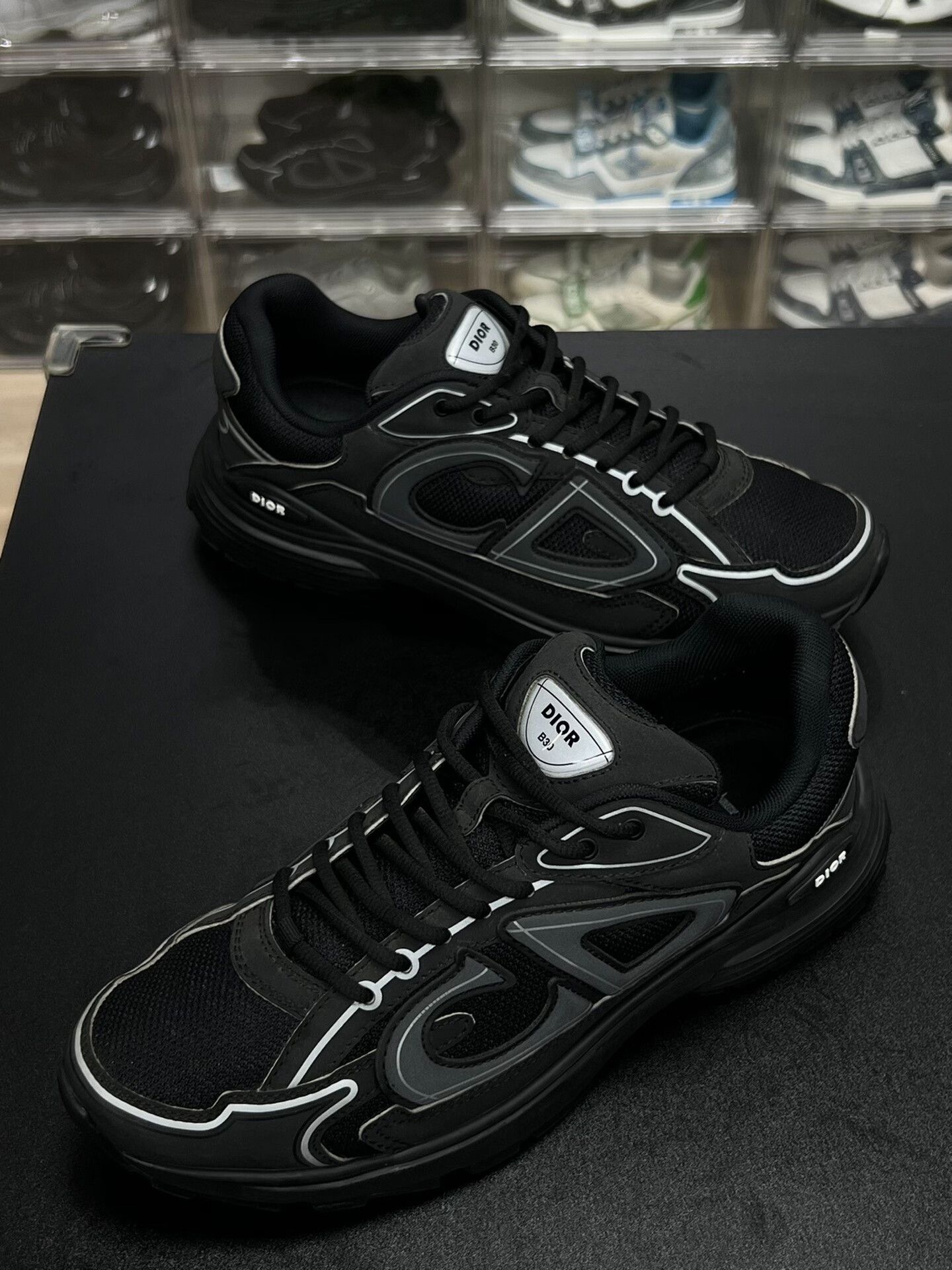 Dior Dior Running Black Lowtop Sneakers 10 Men Size US 10 / EU 43 - 1 Thumbnail