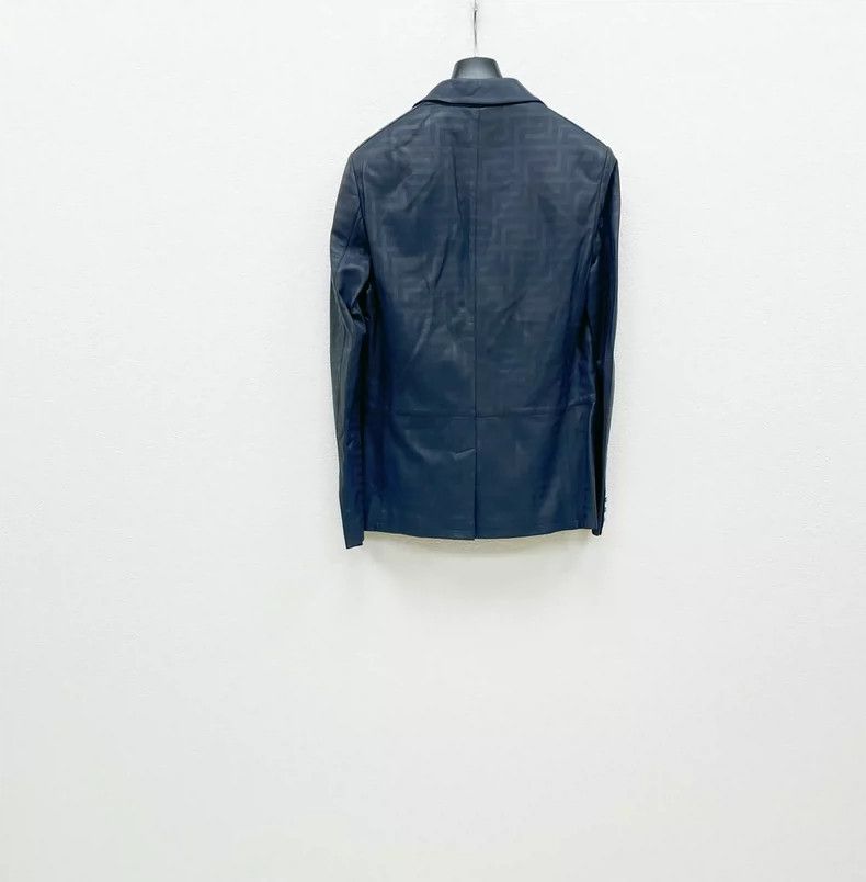 Versace Versace Main line leather coat Size US S / EU 44-46 / 1 - 7 Thumbnail
