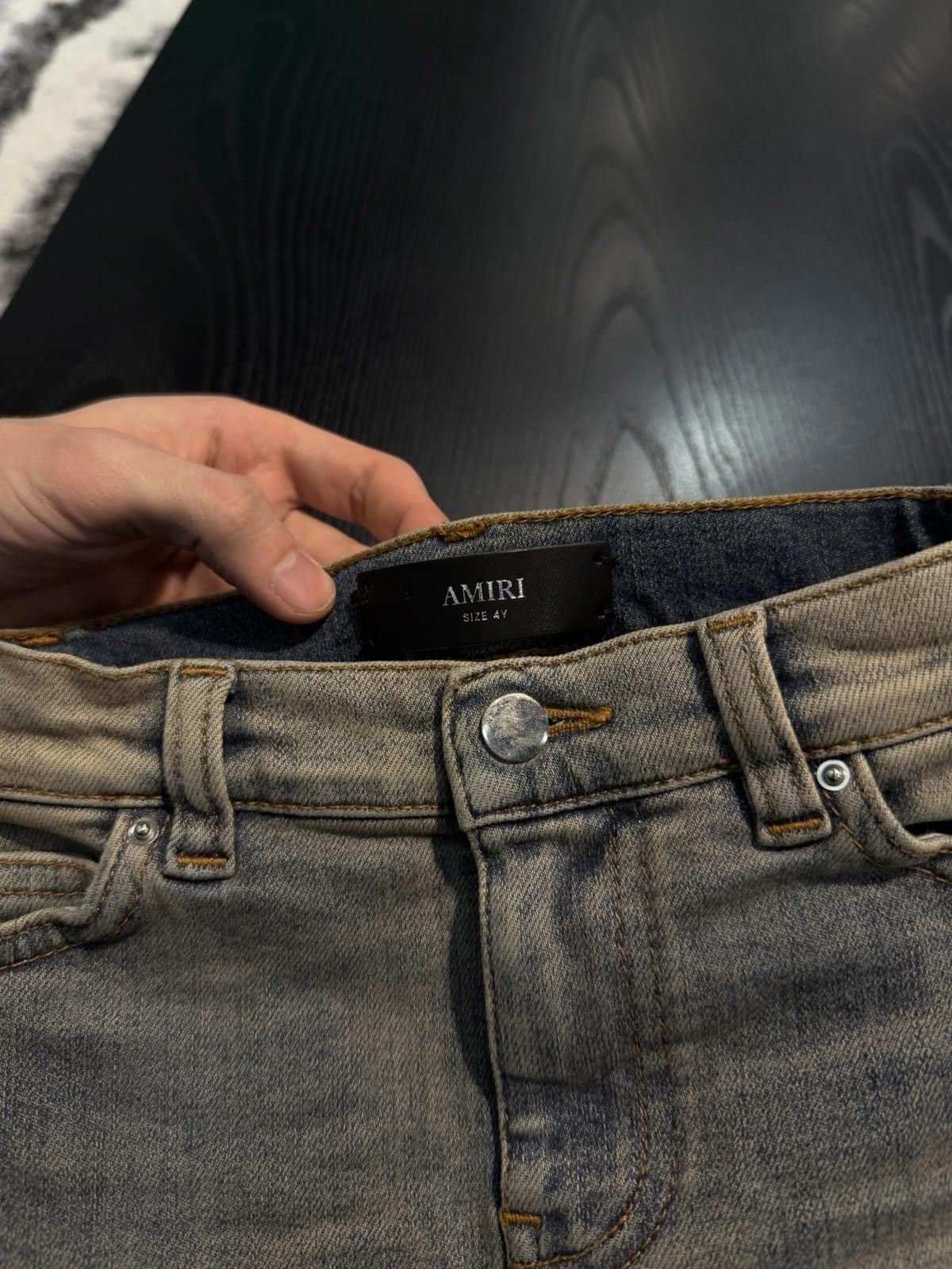 Amiri Amiri Kids Jeans 4Y Blue Denim Embroidered Logo Faded Pants Size US 26 / EU 42 - 7 Thumbnail