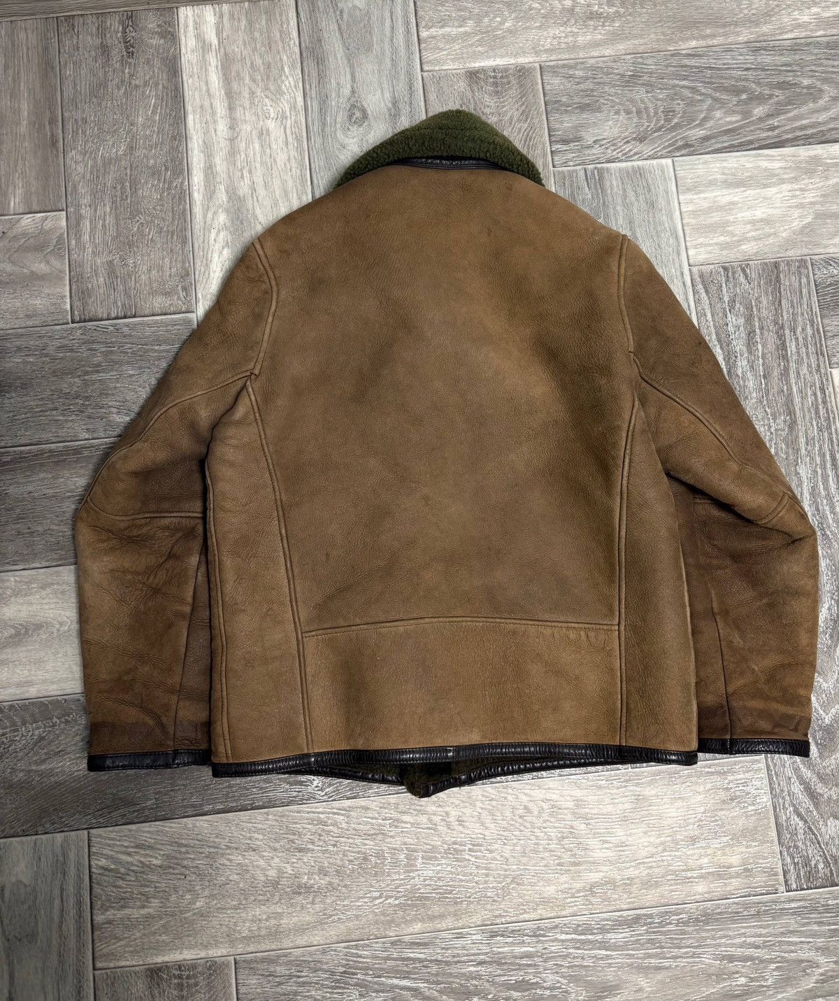 Leather Vintage Sheepskin Coat Shearling Leather Jacket B3 Size US M / EU 48-50 / 2 - 13 Thumbnail