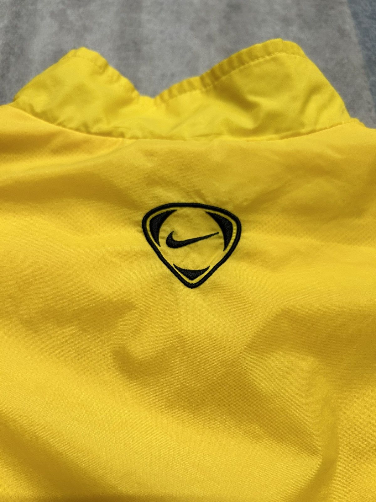 Nike Nike windbreaker jacket Size US XL / EU 56 / 4 - 4 Thumbnail