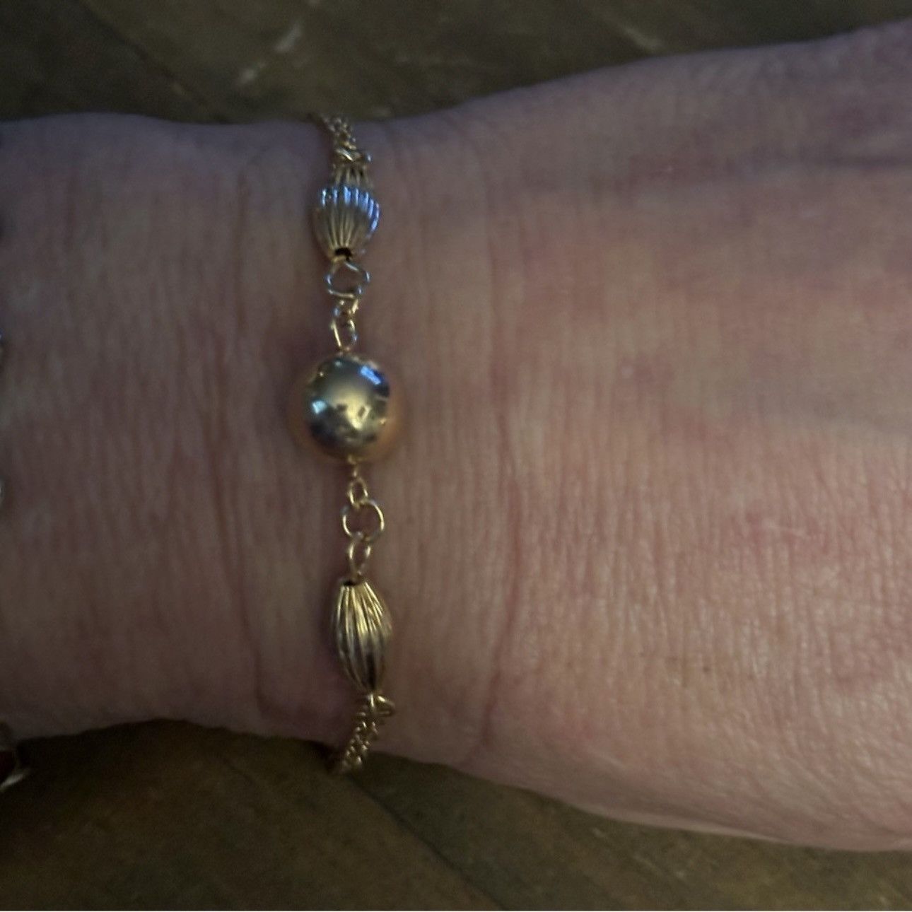Other Gold tone station bead chain bracelet Size ONE SIZE - 2 Thumbnail