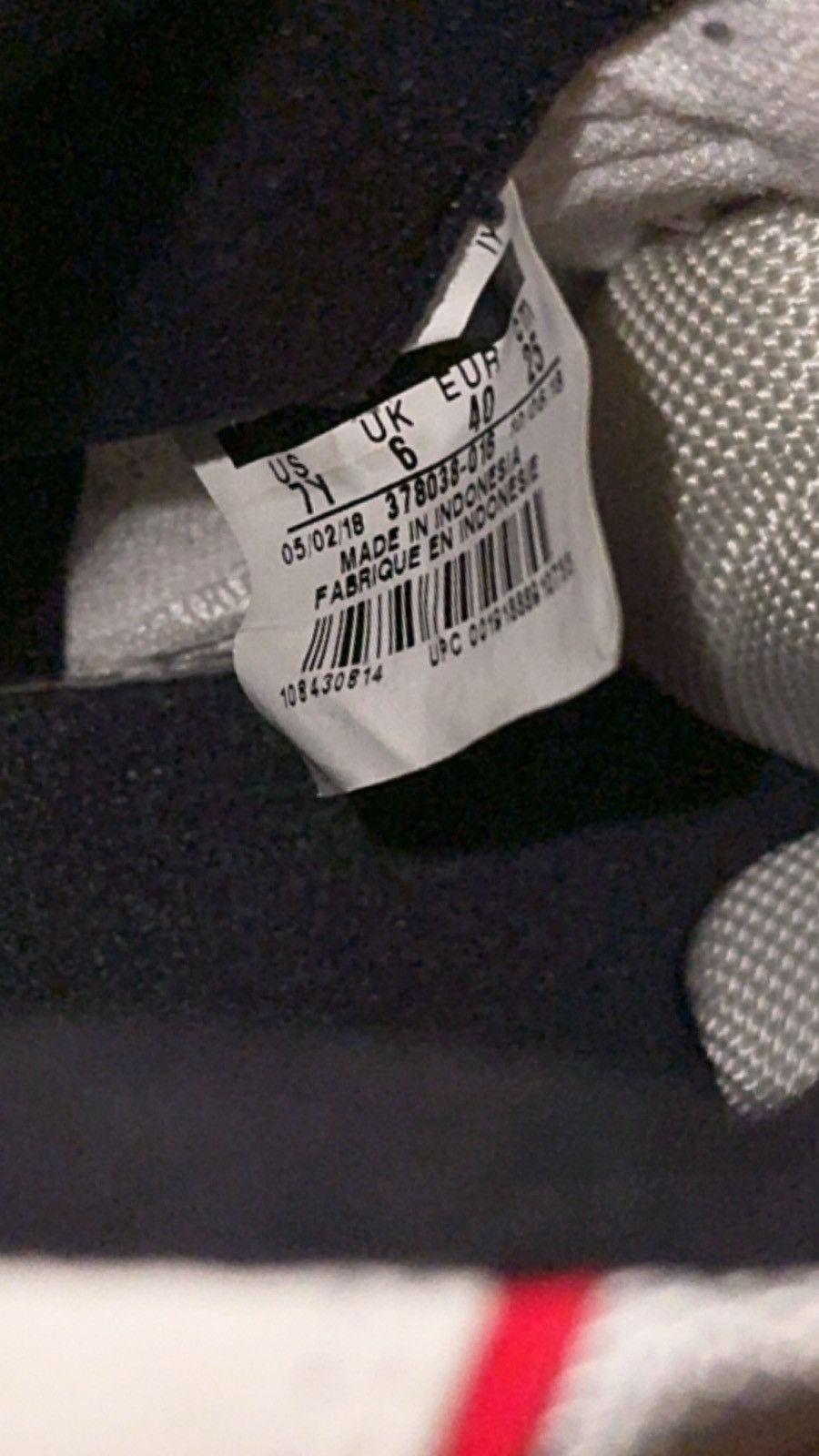 Jordan Brand × Nike Jordan 11 Platinum Tint (GS) Size US 7 / EU 40 - 6 Thumbnail