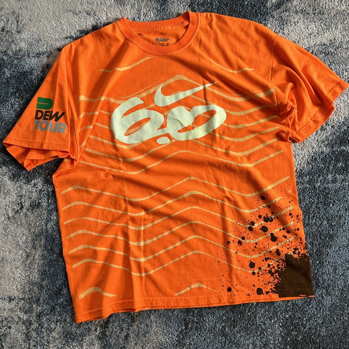 Mountain Dew 2009 NiKE 6.0 DEW TOUR TEE GiANT OVERSiZED PRiNT TiRE TREAD Size US XL / EU 56 / 4 - 2 Thumbnail