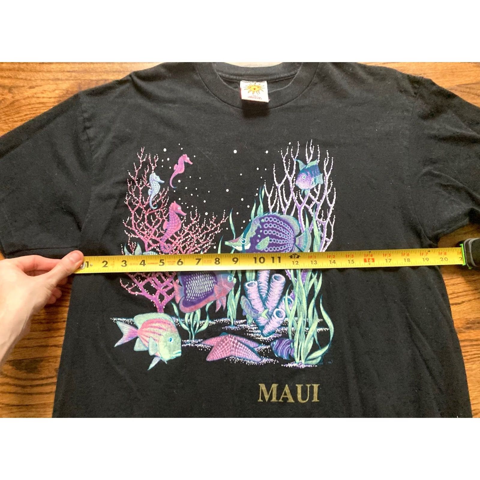 Vintage VINTAGE Sunshine T Hawaii Maui Fish Shirt Womens XL Black Made In USA Single Stitch Shirt Women XL Black Fish Hawaiian Size XL / US 12-14 / IT 48-50 - 5 Thumbnail