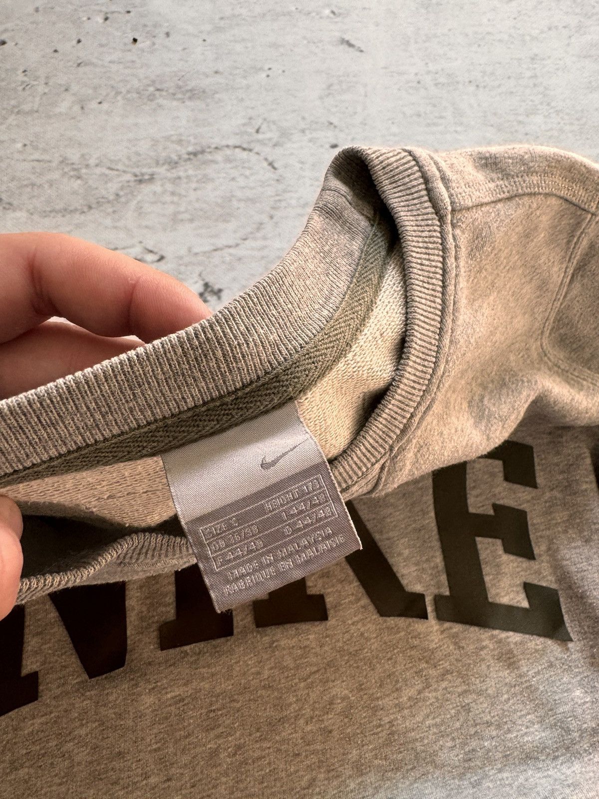 Nike × Vintage NIKE VINTAGE CENTER LOGO OVERSIZE BOXY SWEATSHIRT Size US S / EU 44-46 / 1 - 7 Thumbnail