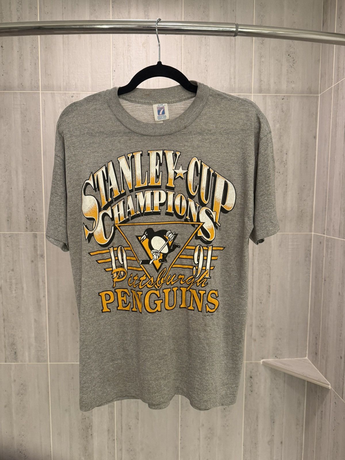 Logo 7 Vintage 1991 Pittsburgh Penguins Stanley Cup Champions Tee Size US M / EU 48-50 / 2 - 1 Thumbnail