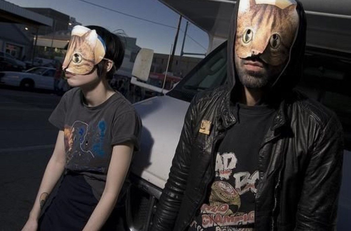 Band Tees Crystal Castles Cat Masks Size ONE SIZE - 13 Thumbnail