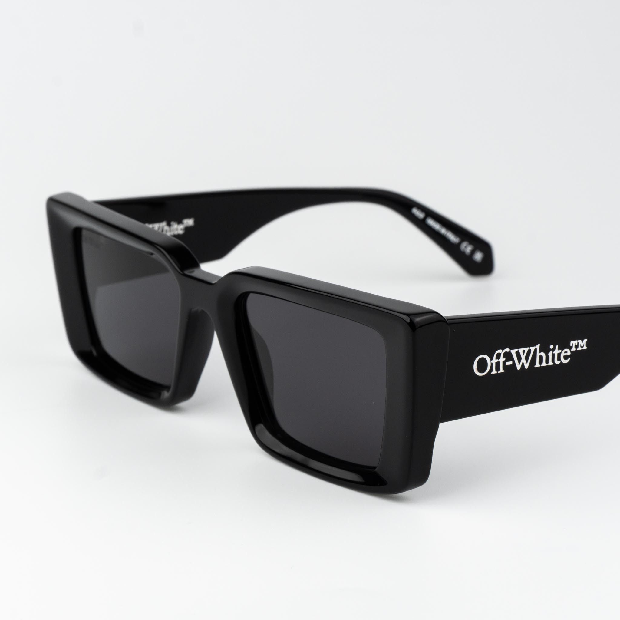 Off-White Off-White SAVANNAH Women Sunglasses OERI064 1007 AUTHENTIC Size ONE SIZE - 5 Thumbnail
