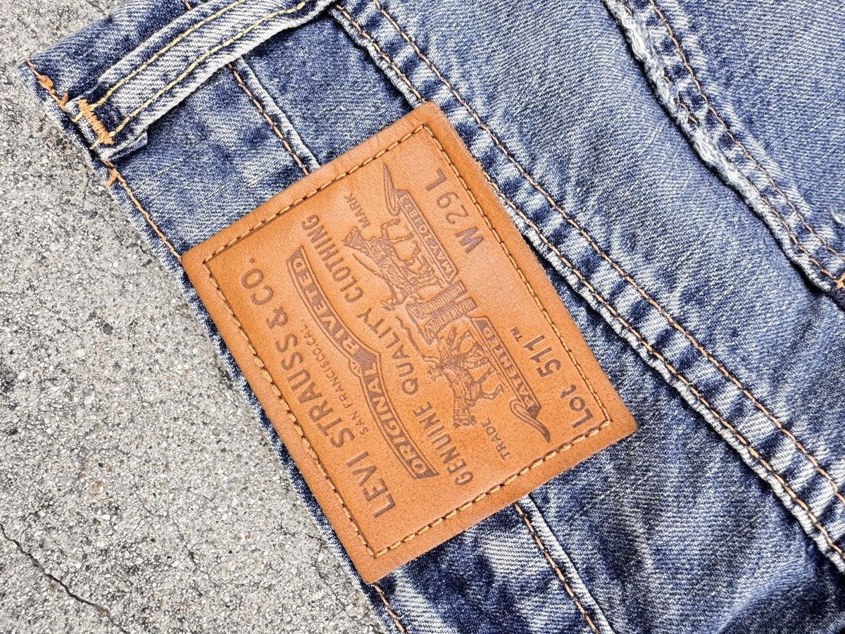 Levi's Levi’s Premium Distressed Patchwork Jeans Size US 29 - 7 Thumbnail