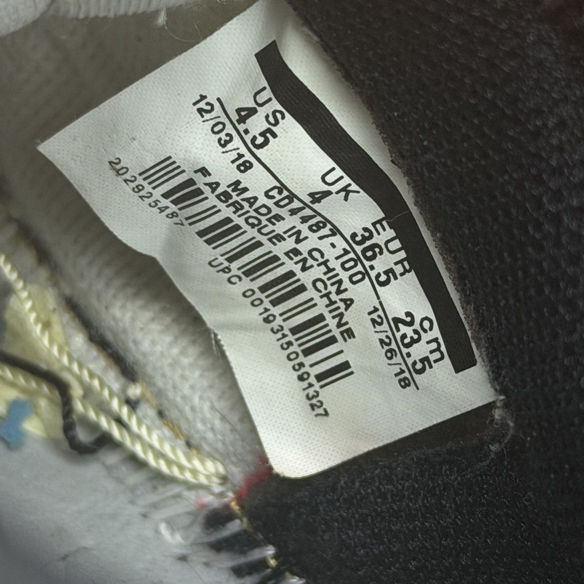 Jordan Brand × Travis Scott Jordan 1 High OG Travis Scott Dark Mocha Size US 5 / EU 37 - 13 Thumbnail