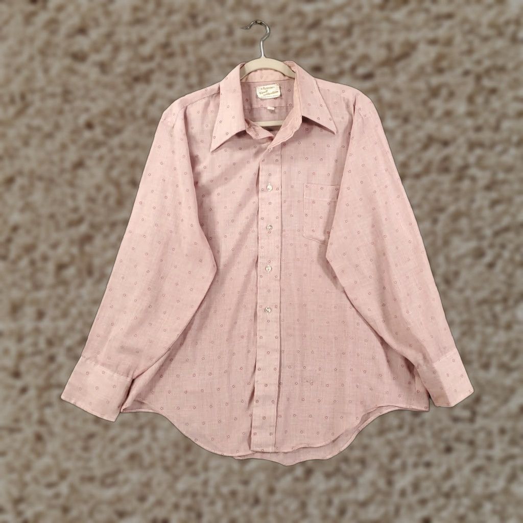 Arrow VINTAGE Arrow 70s Disco Shirt Mens L Pink Button-Up Geometric 70s Retro Classic Sheer Cotton Polyester Lightweight Breathable All Seasons Size US L / EU 52-54 / 3 - 1 Thumbnail