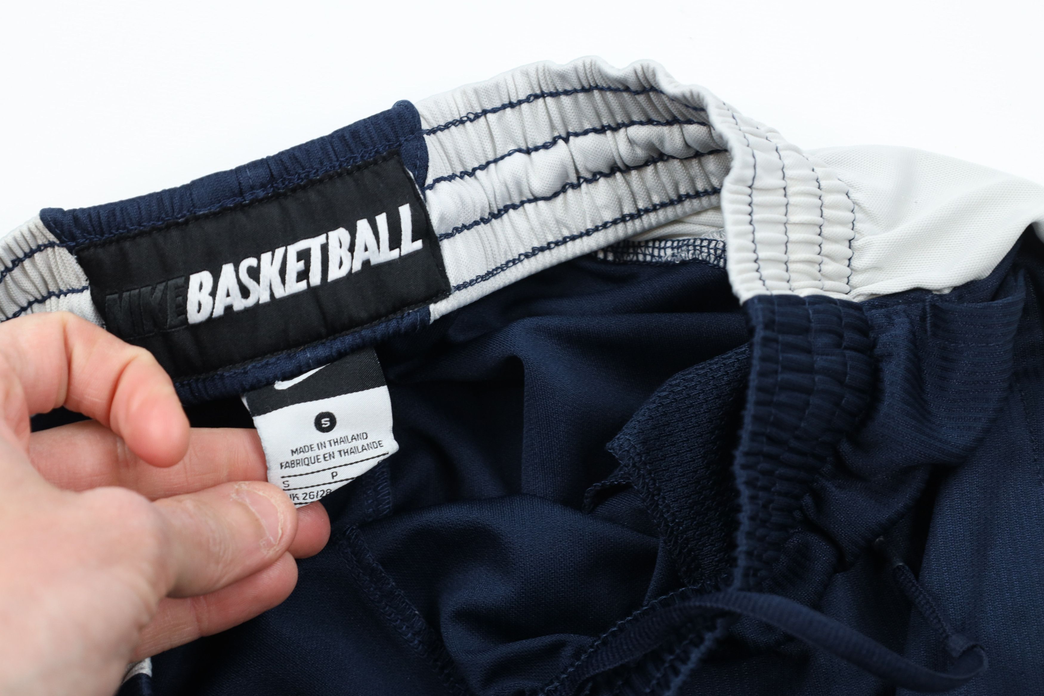 Nike × Vintage Vintage Nike Mens Mini Swoosh Above Knee Basketball Shorts Size US 30 / EU 46 - 6 Thumbnail